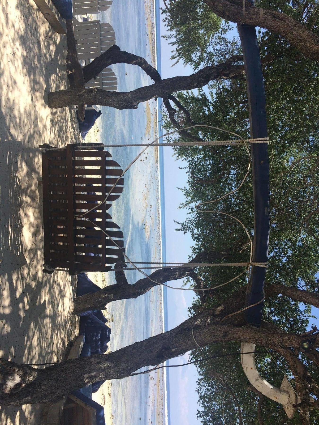 Gili Teak Beach Front Resort Gili Trawangan Esterno foto